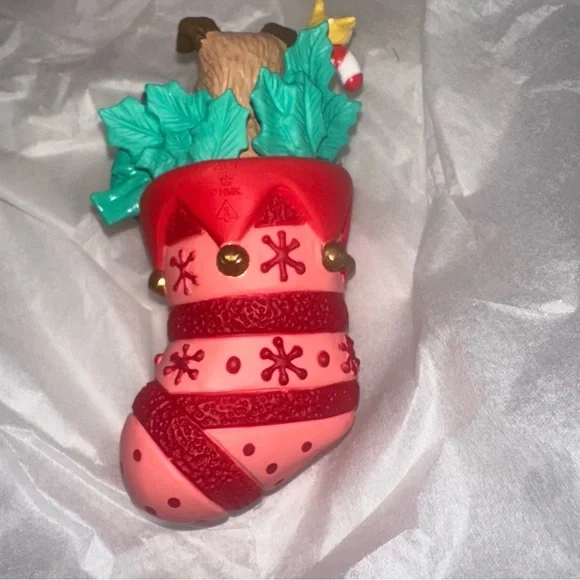 Hallmark 2021 Stocking Stuffers Special Edition Keepsake Ornament Red - Picture 4 of 9